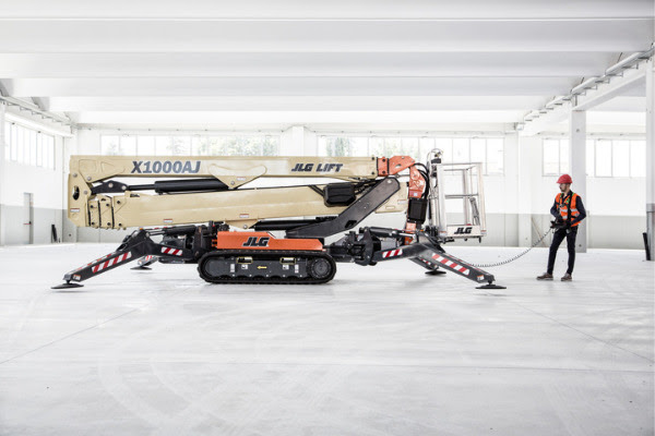 JLG Compact Crawler Boom image