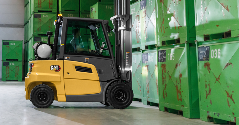 Cat Lift Trucks_IC Hydrostatic Lift Truck image