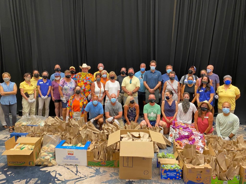 Unicarriers and Vallarta Food Bank group image