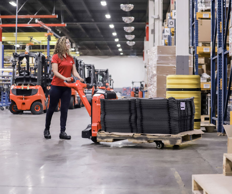 Linde MT18 Electric Pallet Truck image