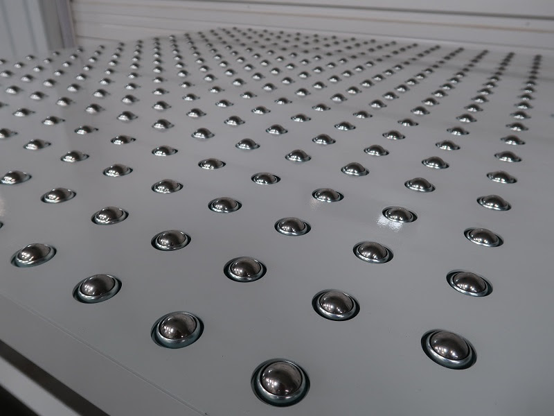 Mallard Gravity Conveyor Dots image