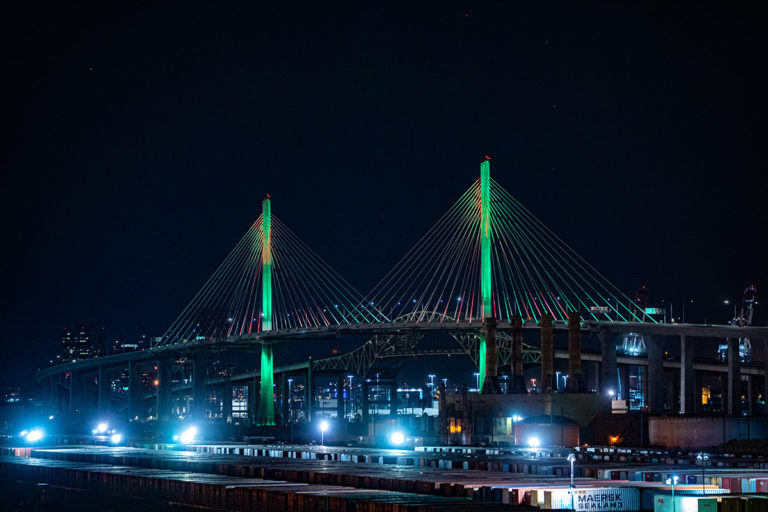 Port of Long Beach Green lite bridge image