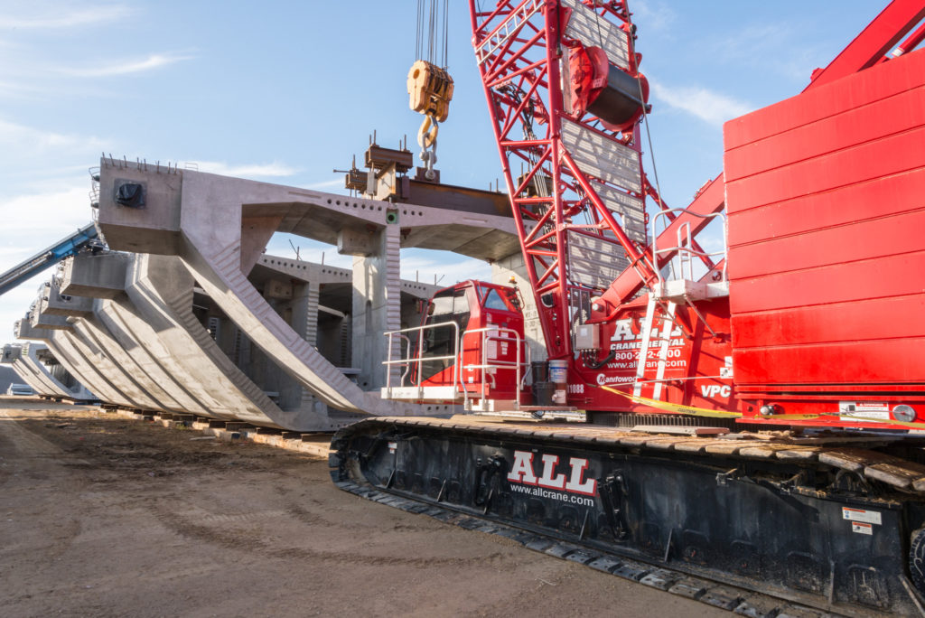 Manitowoc Grove Cranes image