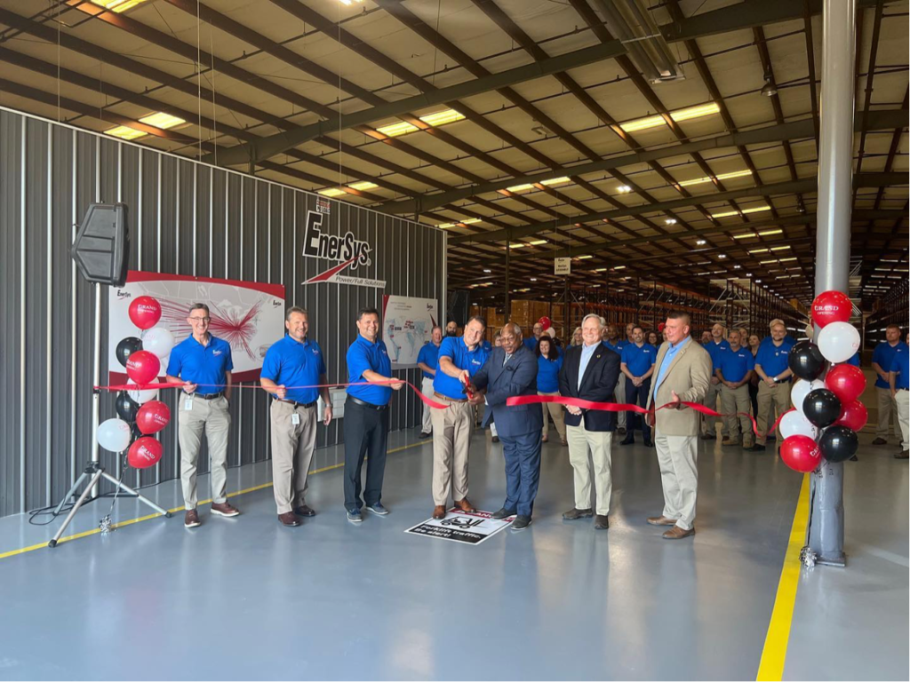 Ribbon Cutting July 2022