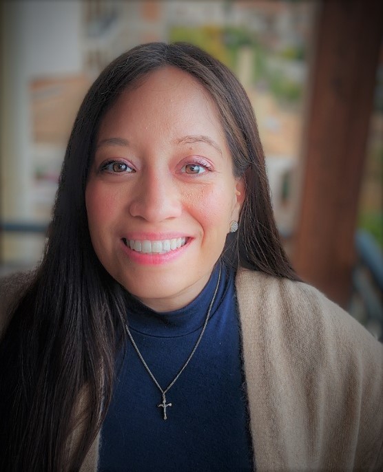 Mónica Mancilla Cooke headshot