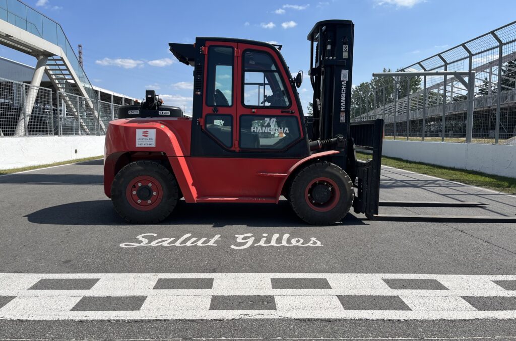 15000 lbs XF Series Pneumatic Tire Forklift (1)