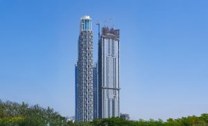 Raimondi LR213 elevates Dubai’s skyline to new heights with highest climbed crane