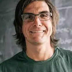 Rory Fuerst headshot
